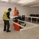 Donació de mobiliari i altres materials d'oficina d'APREU Design